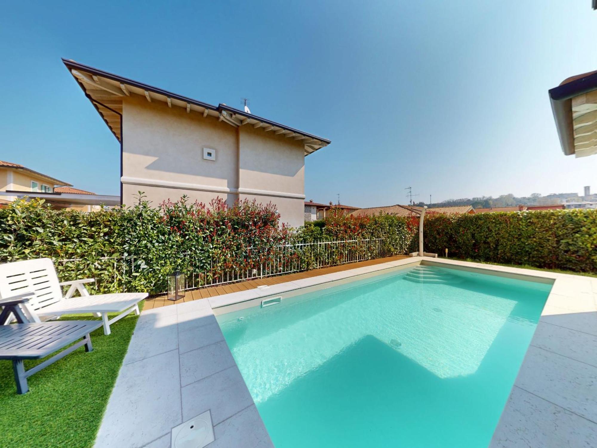 Villa Dolcevita By Bookinggardalake Manerba del Garda Exterior foto